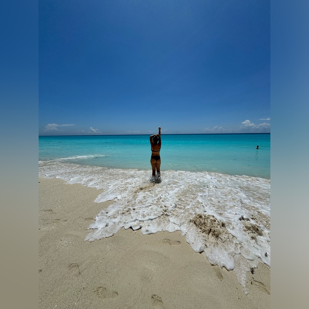 ✨krystalbrown9 is live!!✨